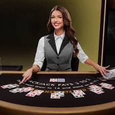 Antarmuka permainan Fortune Tiger di susun4d dengan gulungan, simbol, dan panel kontrol taruhan